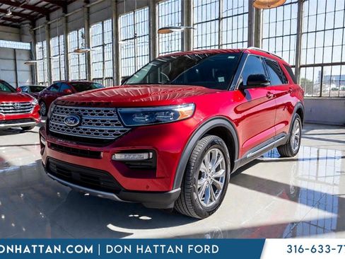 Used 2022 Ford Explorer Limited w/ Equipment Group 301A image 34
