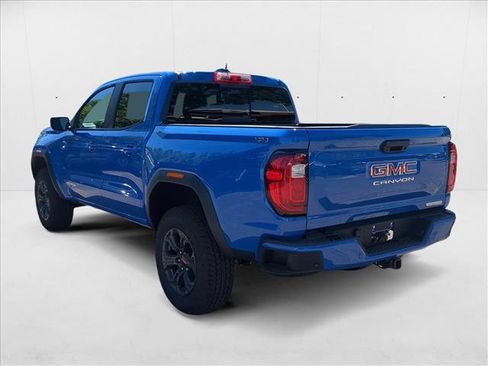 New 2025 GMC Canyon Elevation w/ Convenience Package image 9