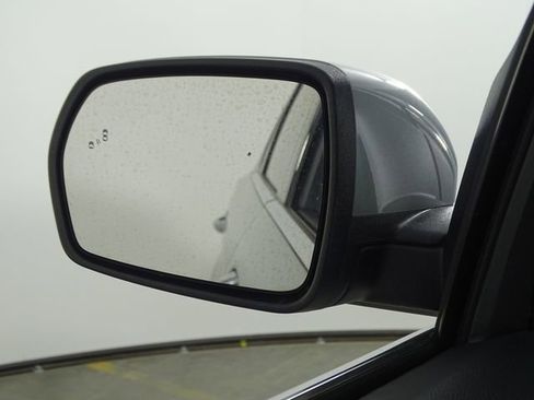 Used 2024 Ford Edge SEL image 55