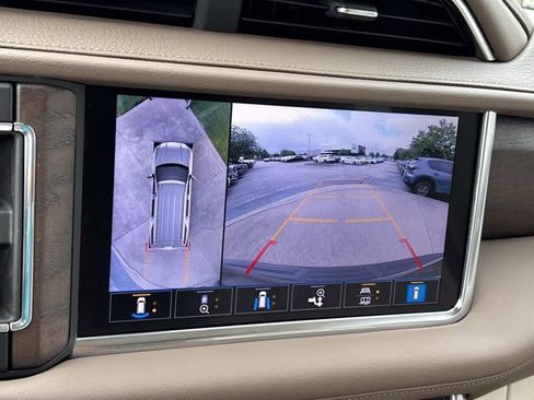 Used 2021 GMC Yukon Denali w/ Denali Premium Package AWD/4WD image 42