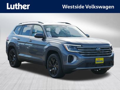 New 2025 Volkswagen Atlas SE