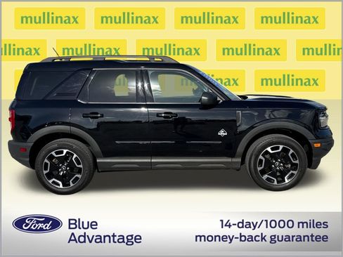 Used 2022 Ford Bronco Sport Outer Banks image 2