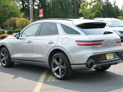 Used 2024 Genesis GV70 3.5T Sport w/ Sport Advanced Package AWD/4WD image 7