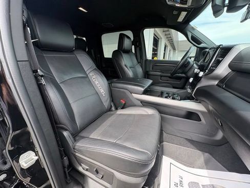 Used 2024 RAM 2500 Rebel AWD/4WD image 31