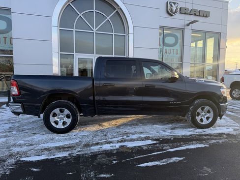 Used 2021 RAM 1500 Big Horn image 9