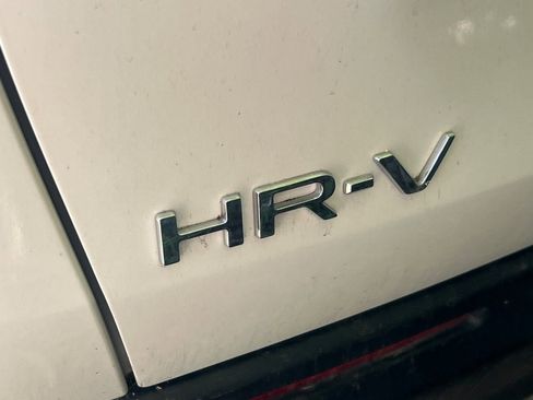 Used 2024 Honda HR-V Sport image 5
