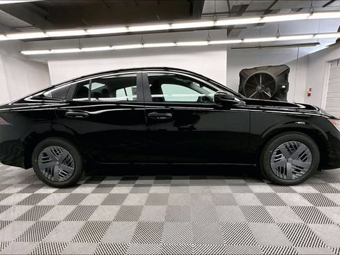 New 2027 Nissan Sentra S w/ Floor Mat Package FWD image 19