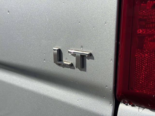 Used 2022 Chevrolet Silverado 1500 LT AWD/4WD image 7
