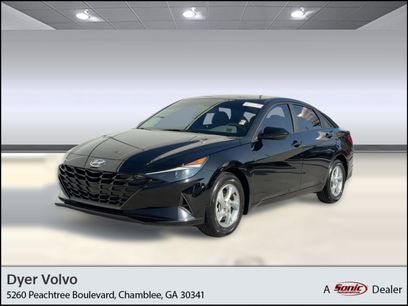 Used 2023 Hyundai Elantra SE