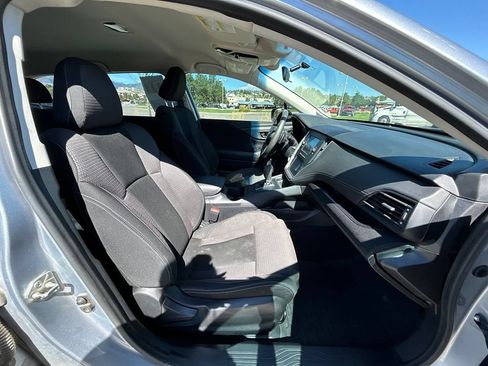 Used 2020 Subaru Outback AWD/4WD image 32