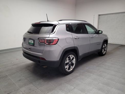 Used 2019 Jeep Compass Limited FWD image 9