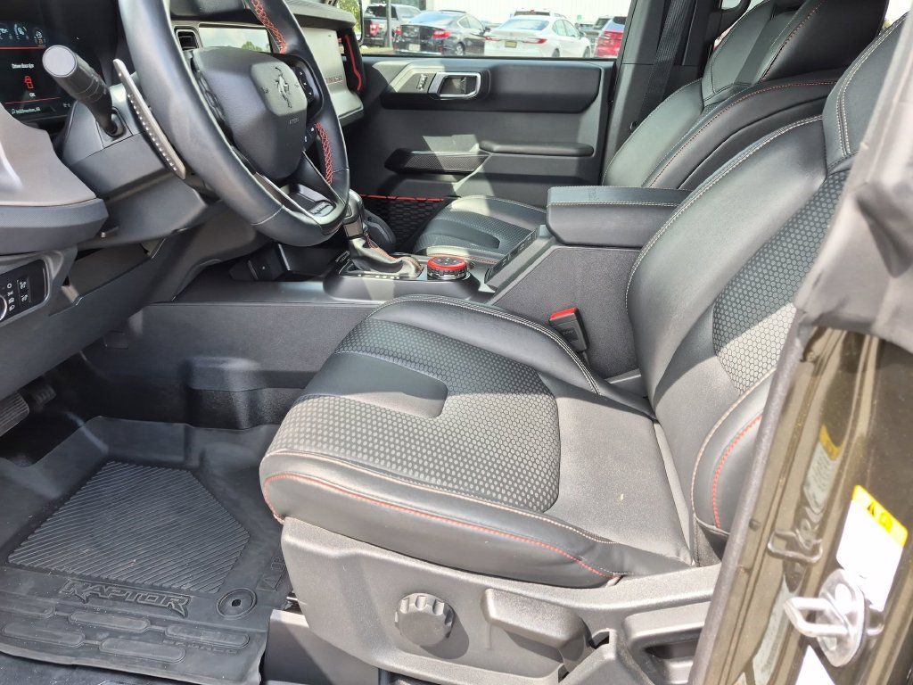 Used 2024 Ford Bronco Raptor AWD/4WD image 16