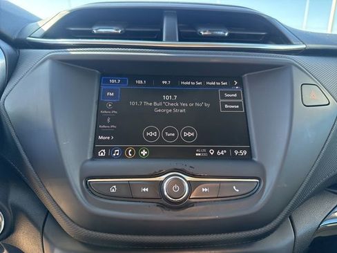 Used 2023 Chevrolet TrailBlazer LT image 23