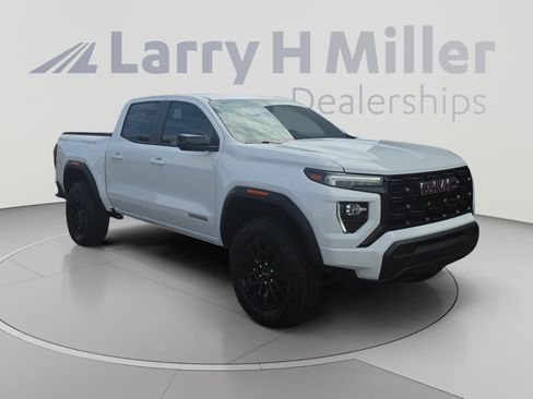 Used 2026 GMC Canyon Elevation RWD image 7