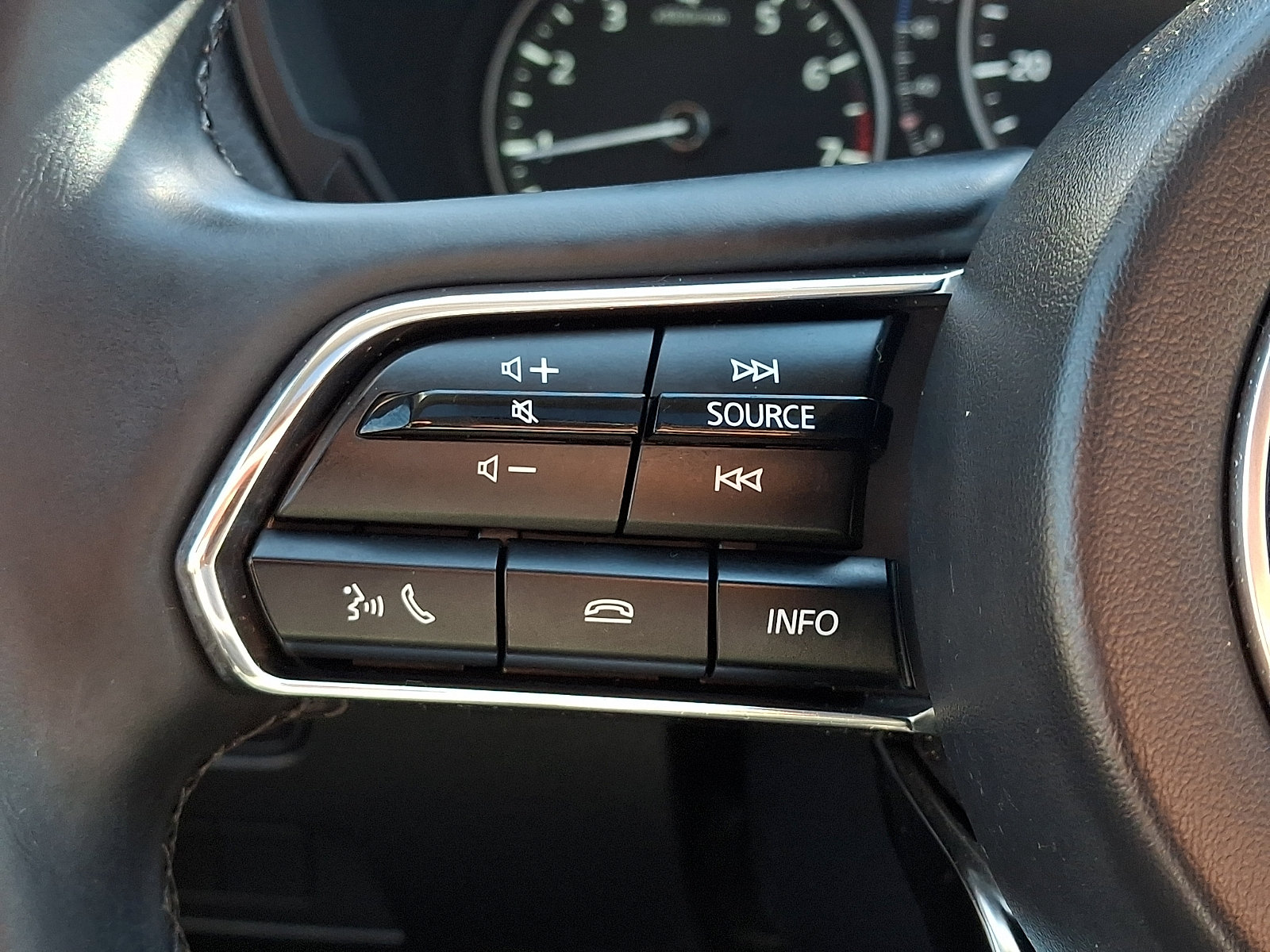 Certified 2024 MAZDA CX-90 3.3 Turbo w/ Preferred Package AWD/4WD image 26