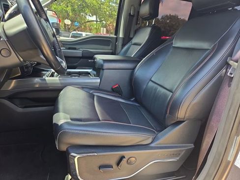 Used 2024 Ford F250 Lariat w/ Lariat Ultimate Package AWD/4WD image 13