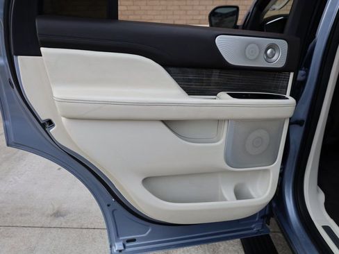 Used 2020 Lincoln Navigator Black Label image 18