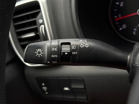Certified 2022 Kia Sportage LX AWD/4WD image 33