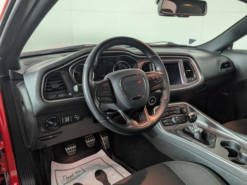 Used 2020 Dodge Challenger R/T Scat Pack image 4