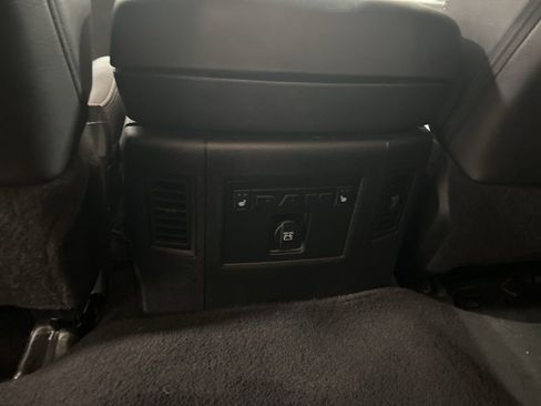 Used 2017 RAM 1500 Laramie w/ Convenience Group image 20