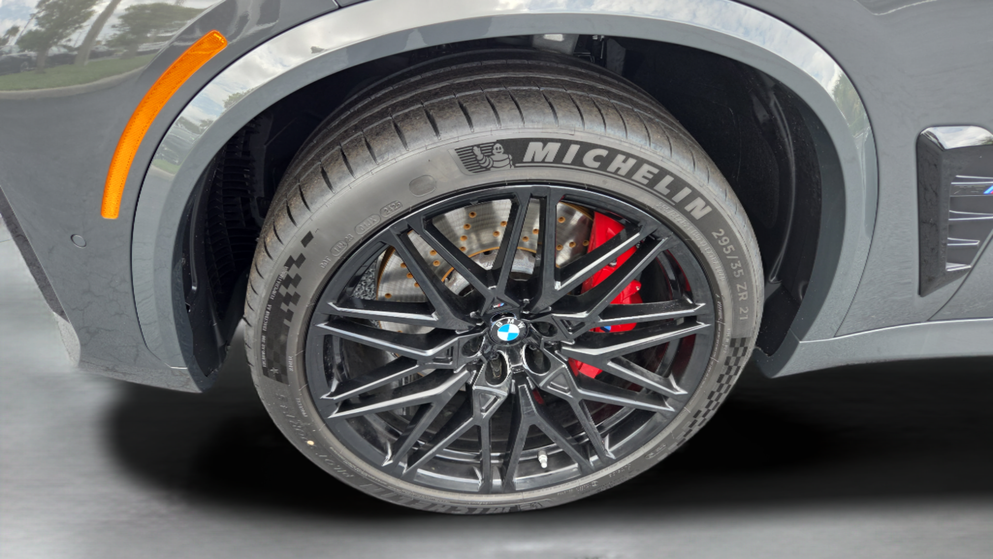 New 2026 BMW X5 M Competition w/ Executive Package AWD/4WD image 38