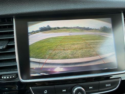 Used 2018 Buick Encore Preferred AWD/4WD image 22