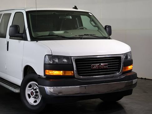 Used 2024 GMC Savana 2500 w/ Driver Convenience Package RWD image 6
