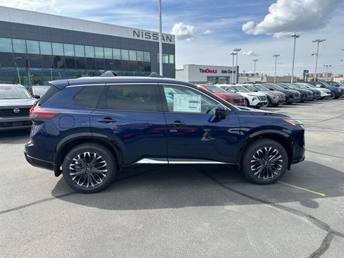 New 2026 Nissan Rogue Platinum w/ Platinum Premium Package AWD/4WD image 12