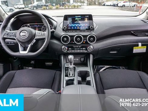 Used 2025 Nissan Sentra SV w/ All-Weather Package image 25