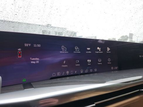 New 2025 Cadillac Escalade IQ Sport 2 image 30