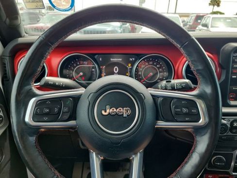 Used 2019 Jeep Wrangler Unlimited Rubicon AWD/4WD image 19