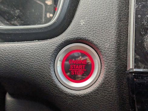 Used 2018 Honda CR-V Touring image 17