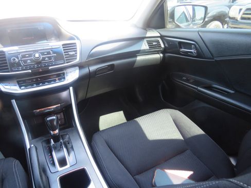 Used 2013 Honda Accord Sport image 18
