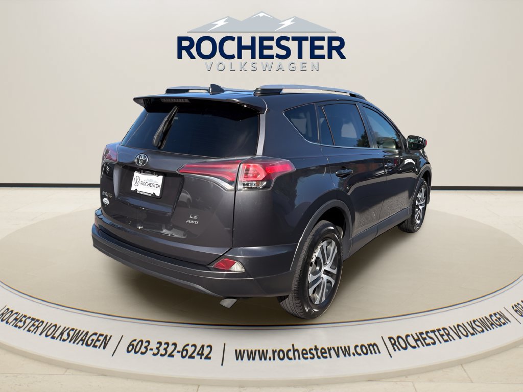 Used 2016 Toyota RAV4 LE AWD/4WD image 6