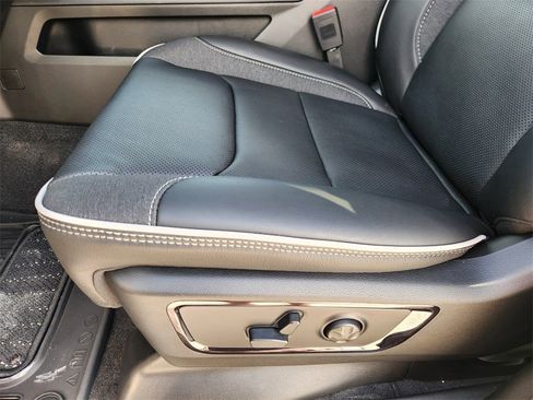 New 2026 RAM 1500 Limited image 18