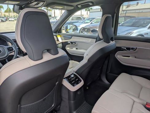 New 2026 Volvo XC90 T8 Plus w/ Protection Package Premier image 12