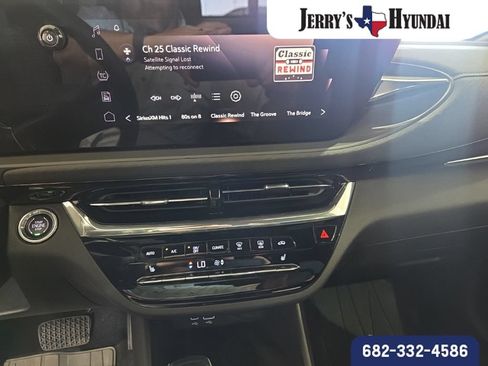 Used 2024 Buick Envista Avenir FWD image 11