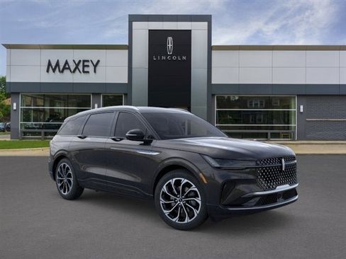 New 2026 Lincoln Nautilus Reserve AWD/4WD image 29