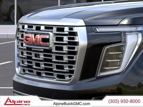 New 2026 GMC Yukon XL Denali w/ Denali Reserve Package AWD/4WD image 13