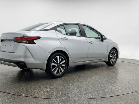 Used 2025 Nissan Versa SV FWD image 9