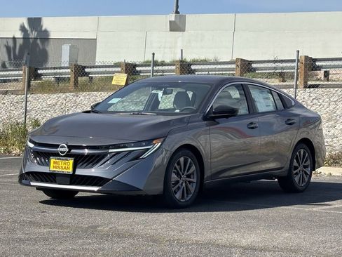 New 2026 Nissan Sentra SL w/ Floor Mat Package image 5