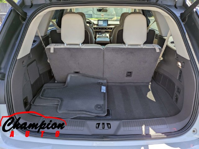 Used 2020 Lincoln Aviator Reserve w/ Equipment Group 202A AWD/4WD image 15