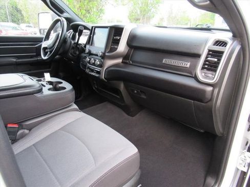 Certified 2024 RAM 2500 Big Horn AWD/4WD image 10