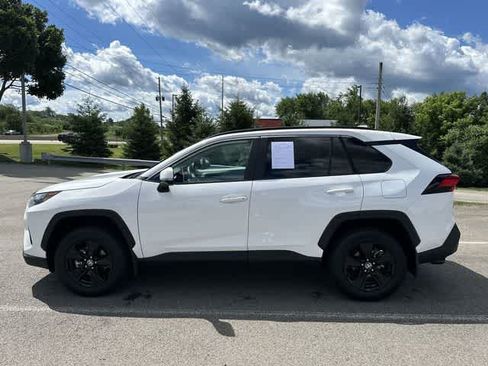 Used 2025 Toyota RAV4 XLE w/ Convenience Package AWD/4WD image 2