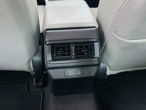 Used 2025 Honda Accord LX image 25