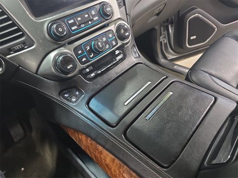 Used 2015 Chevrolet Tahoe LTZ image 26