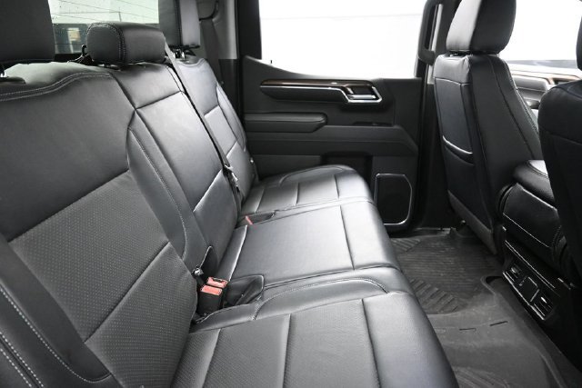 Used 2024 Chevrolet Silverado 1500 RST AWD/4WD image 27