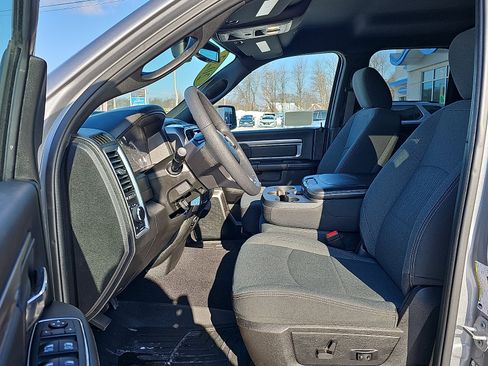 Used 2022 RAM 1500 Classic Warlock w/ Electronics Group image 13