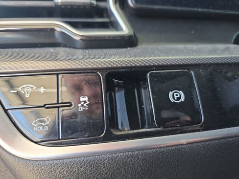 Certified 2024 Kia Sportage SX image 24