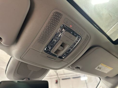 Used 2020 Mercedes-Benz GLS 450 4MATIC image 28